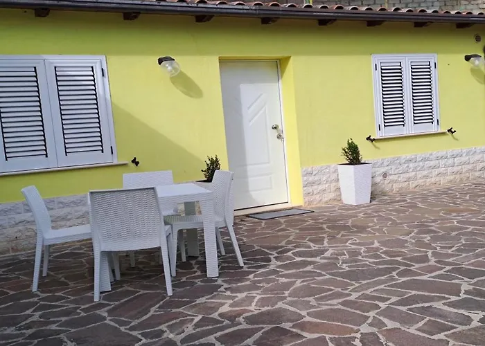 Casa Gialla Διαμέρισμα Λ' Άκουιλα